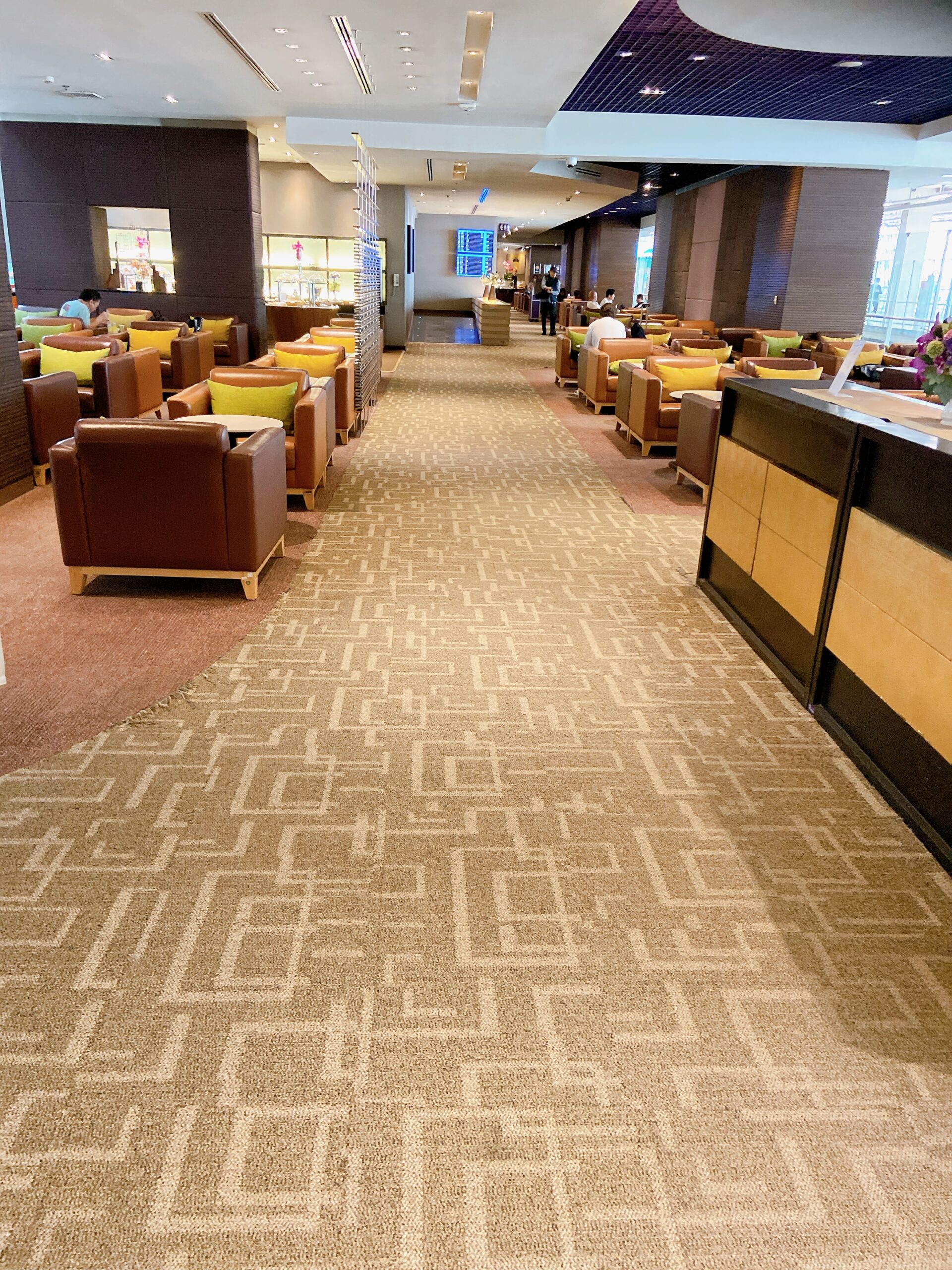 スワンナプーム国際空港のタイ航空 ビジネスクラス ラウンジ