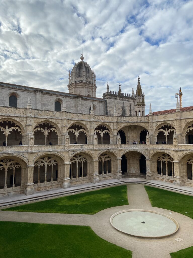 ジェロニモス修道院 世界遺産 リスボン